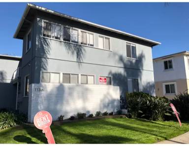 Main picture of 1136 S Holt Ave