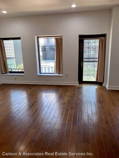 Main picture of 151 Fort Pitt Blvd