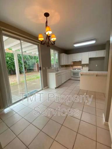 Main picture of 8966 Forked Creek Way