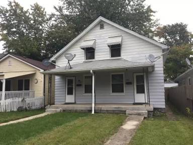 Main picture of 411 N Centennial St