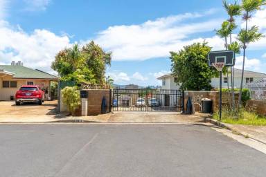 Main picture of 3411 Aliamanu St