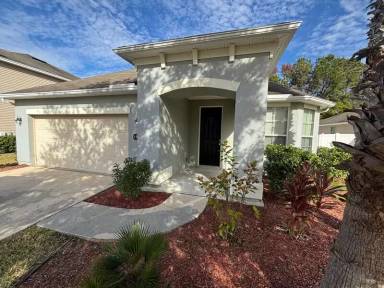 Main picture of 15841 Lexington Park Blvd