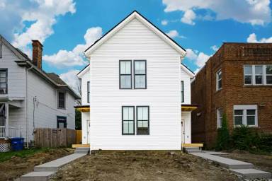 Main picture of 788 E Mound St