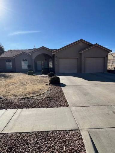Main picture of 2867 Cheyenne Dr