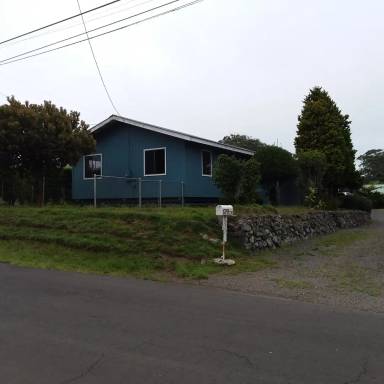 Main picture of 64-5229 Noekolo St