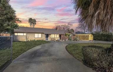 Main picture of 5305 Columbia Way