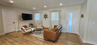 Main picture of 814 8th St