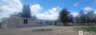 Main picture of 490 Merino Dr