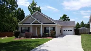 Main picture of 5144 Saddle Cir