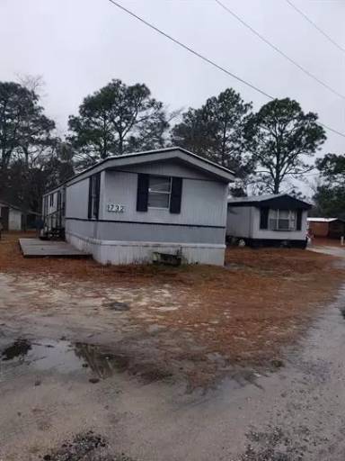 Main picture of 1732 Lauren Cir