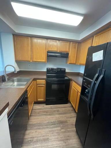 Main picture of 708 Executive Center Dr