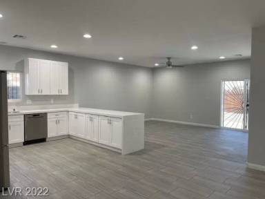 Main picture of 4966 Andover Dr