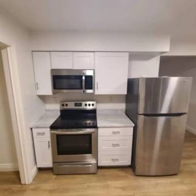 Main picture of 329 N Diana St
