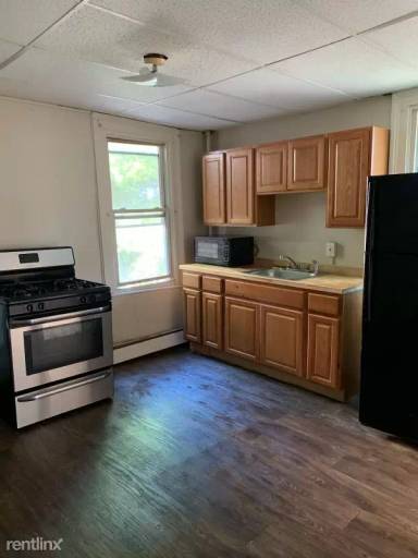 Main picture of 474 N Pearl St