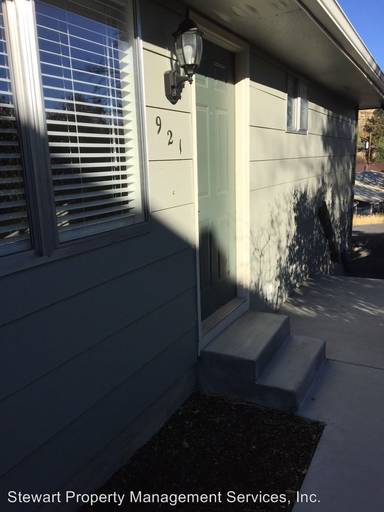 Main picture of 919 California Ave