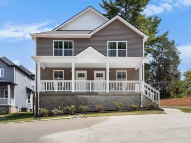 Main picture of 56 E Fork Dr