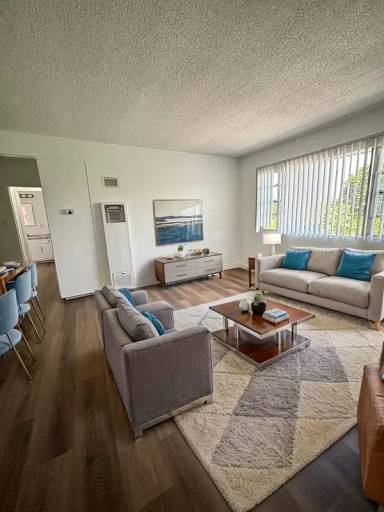 Main picture of 9361 Cellini Ave