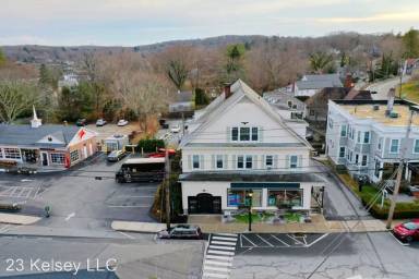 Main picture of 2 Main St