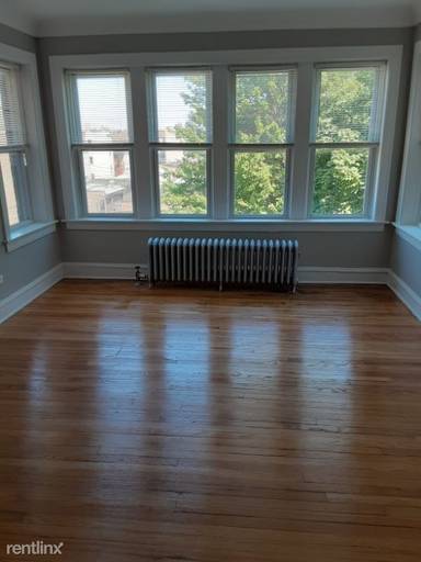 Main picture of 8000 S Champlain Ave