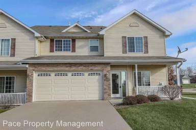 Main picture of 1498 Burr Dr