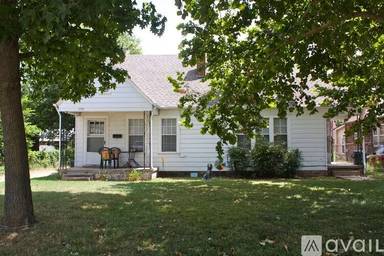 Main picture of 1715 S Jamestown Ave