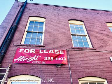 Main picture of 142 Gadsden St