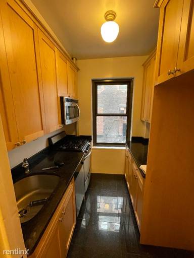 Main picture of 150 East 57th Street Apartments