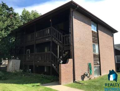 Main picture of 636 S 27th St