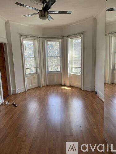 Main picture of 1501 Putnam Ave