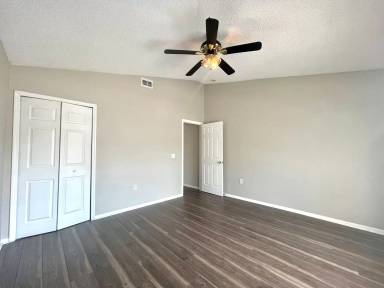 Main picture of 7329 Lawn Tennis Ln