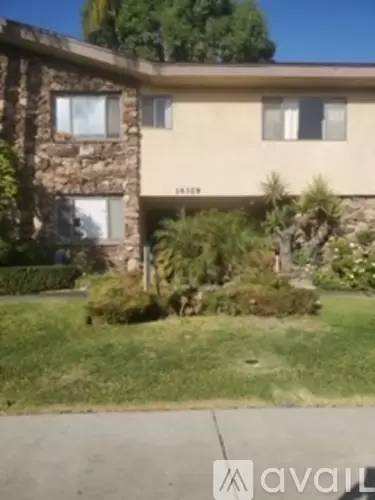 Main picture of 14329 Chandler Blvd