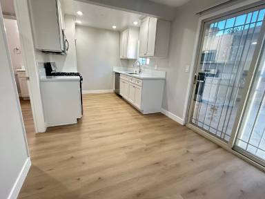 Main picture of 11702 Lakewood Blvd