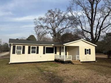 Main picture of 721 Litchfield Ln