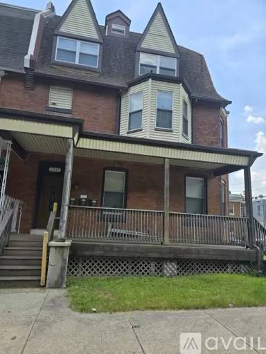 Main picture of 5242 Parkside Ave