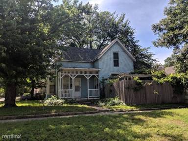 Main picture of 1103 N Jackson Ave