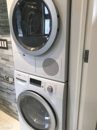 Main picture of 314 E 106th St