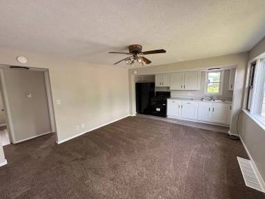 Main picture of 112 29th St NE