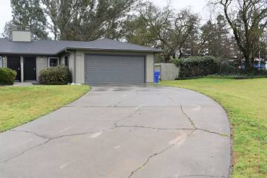 Main picture of 8960 Chalmers Ct