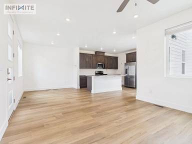 Main picture of 4814 Briarwood Ln