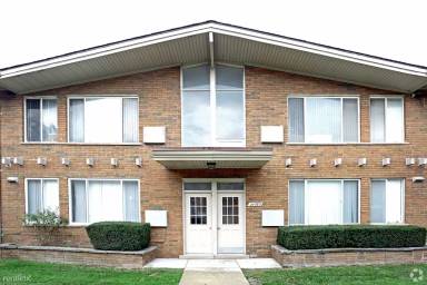 Main picture of Cavalier Manor Apartments