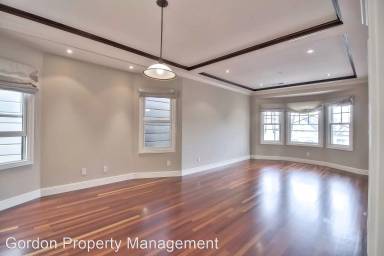 Main picture of 428 Laurel St