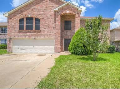 Main picture of 4800 Sleepy Ridge Cir