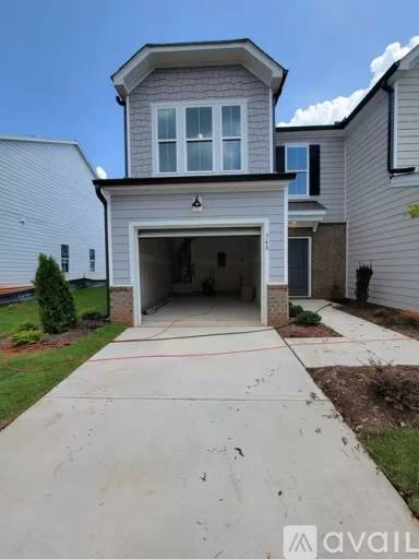 Main picture of 348 Glen Clova Dr