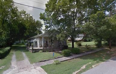 Main picture of 151 W Mark St