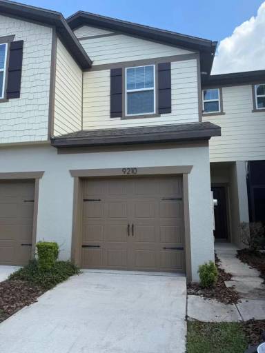 Main picture of 9210 Hillcroft Dr