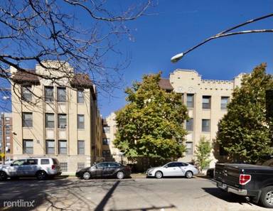 Main picture of 816 E 49th St