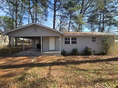 Main picture of 3711 Bowers St