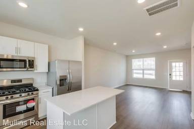 Main picture of 2523 Drumwright Way