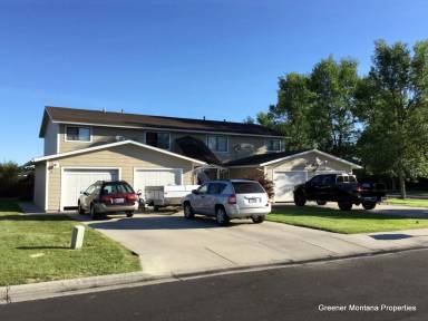 Main picture of 800 Parker Ave
