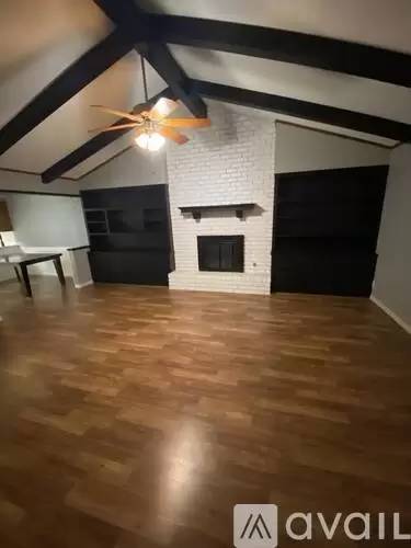 Main picture of 1312 N Rose Dr